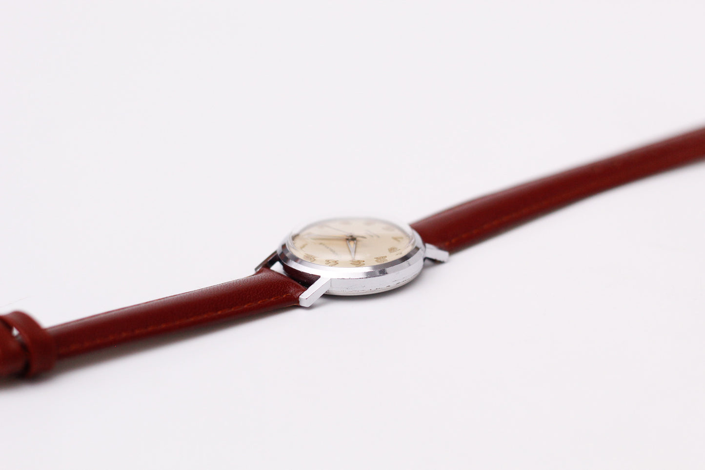 [Serviced] 1970 Caravelle Mechanical Aged Cream Dial Men's Wrist-Watch