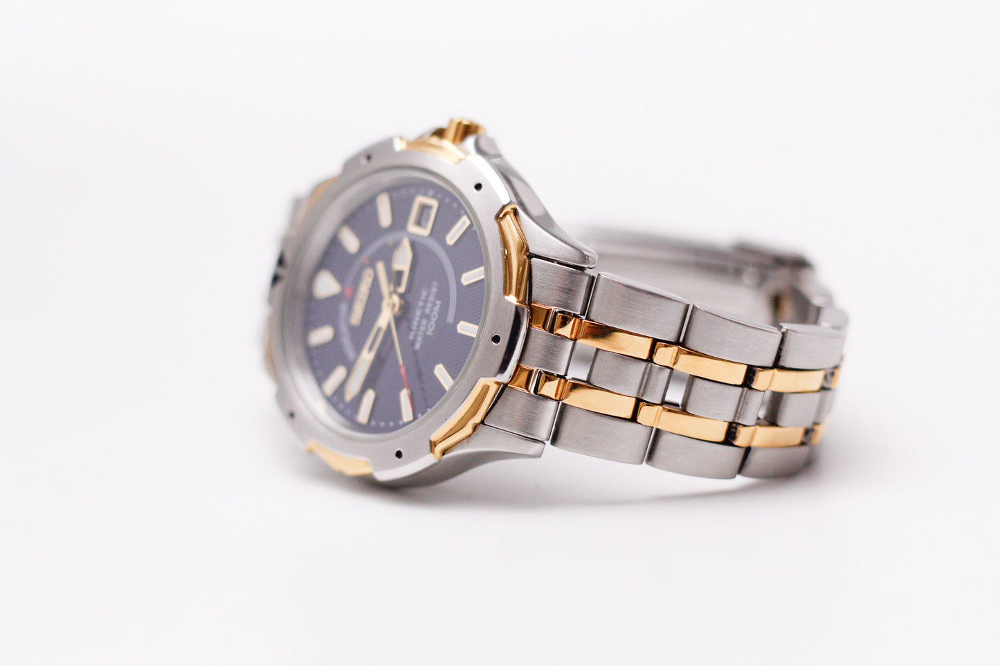 2008 Seiko Kinetic Marine Blue Dial Two Tone Case Men's Wrist-Watch