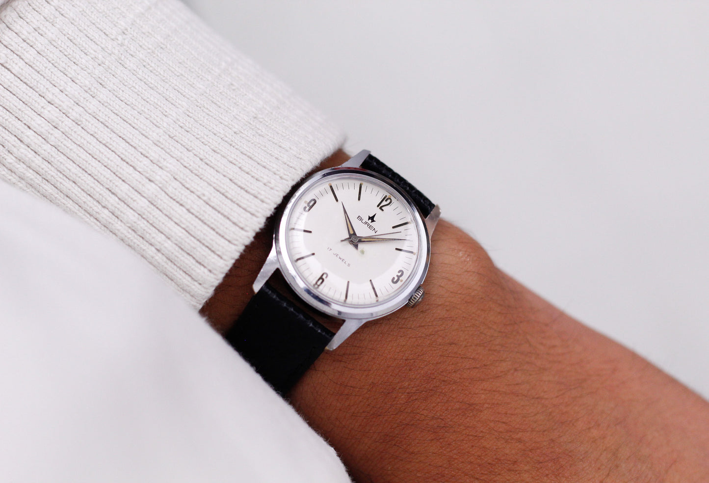 [Serviced] 1970s Buren Mechanical Cream White Dial Men's Wrist-Watch