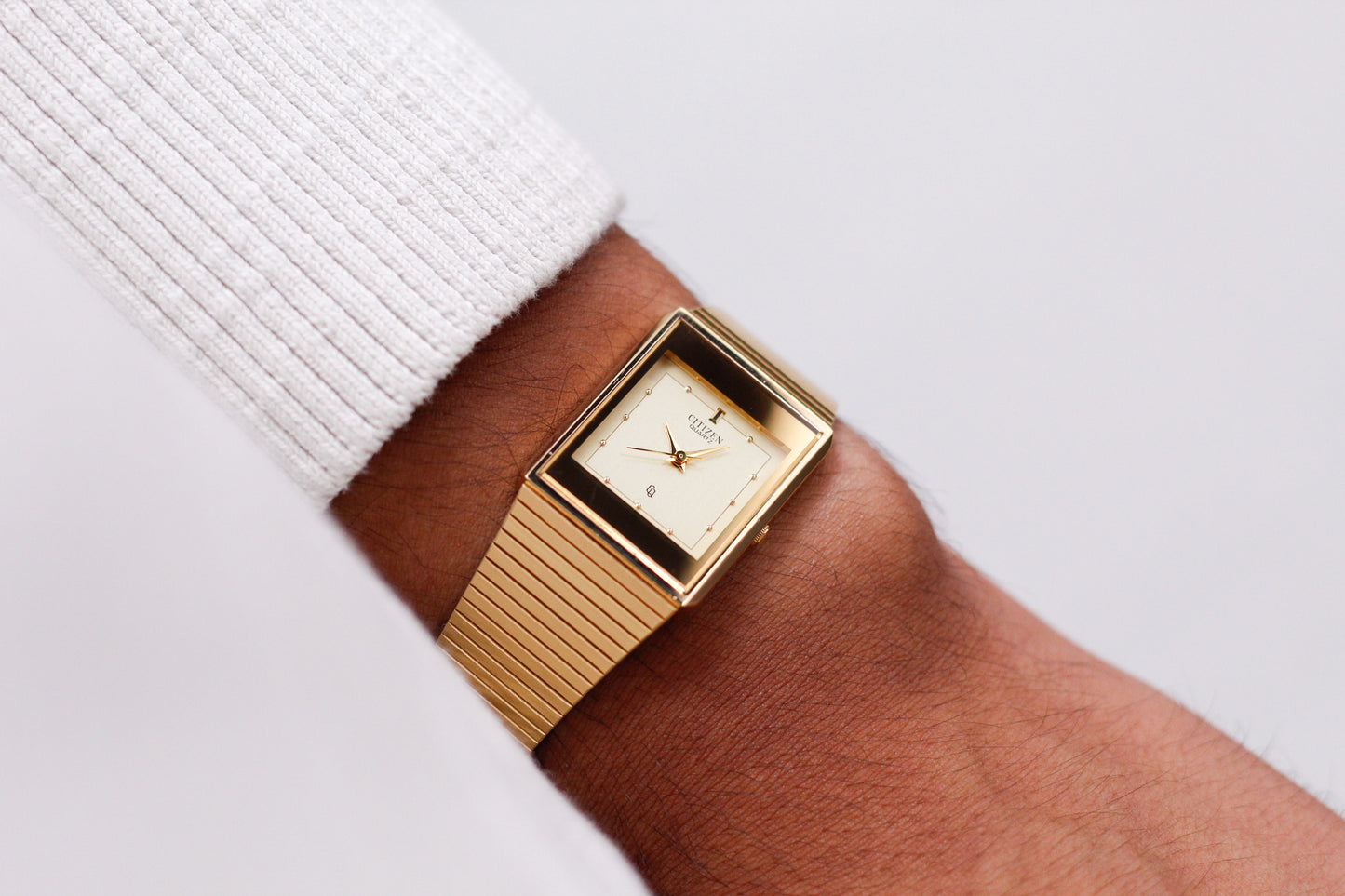 1995 Citizen Quartz Golden 'Tank' Men's Wrist-Watch