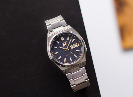 1997 Seiko 5 Midnight Blue Waffle Dial Men's Wrist-Watch