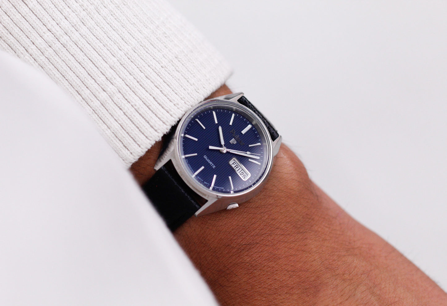 1979 Pulsar Quartz Marine Blue Textured Dial Men's Wrist-Watch