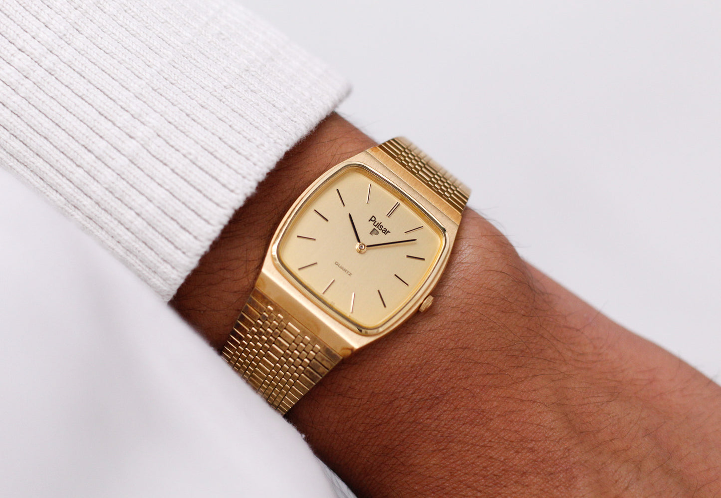 1983 Pulsar Quartz Straight Grain Golden Dial Men's Wrist-Watch