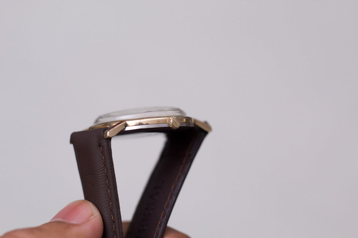 1960s Bulova Mechanical 'Baby Calatrava' Cream White Dial Men's Wrist-Watch
