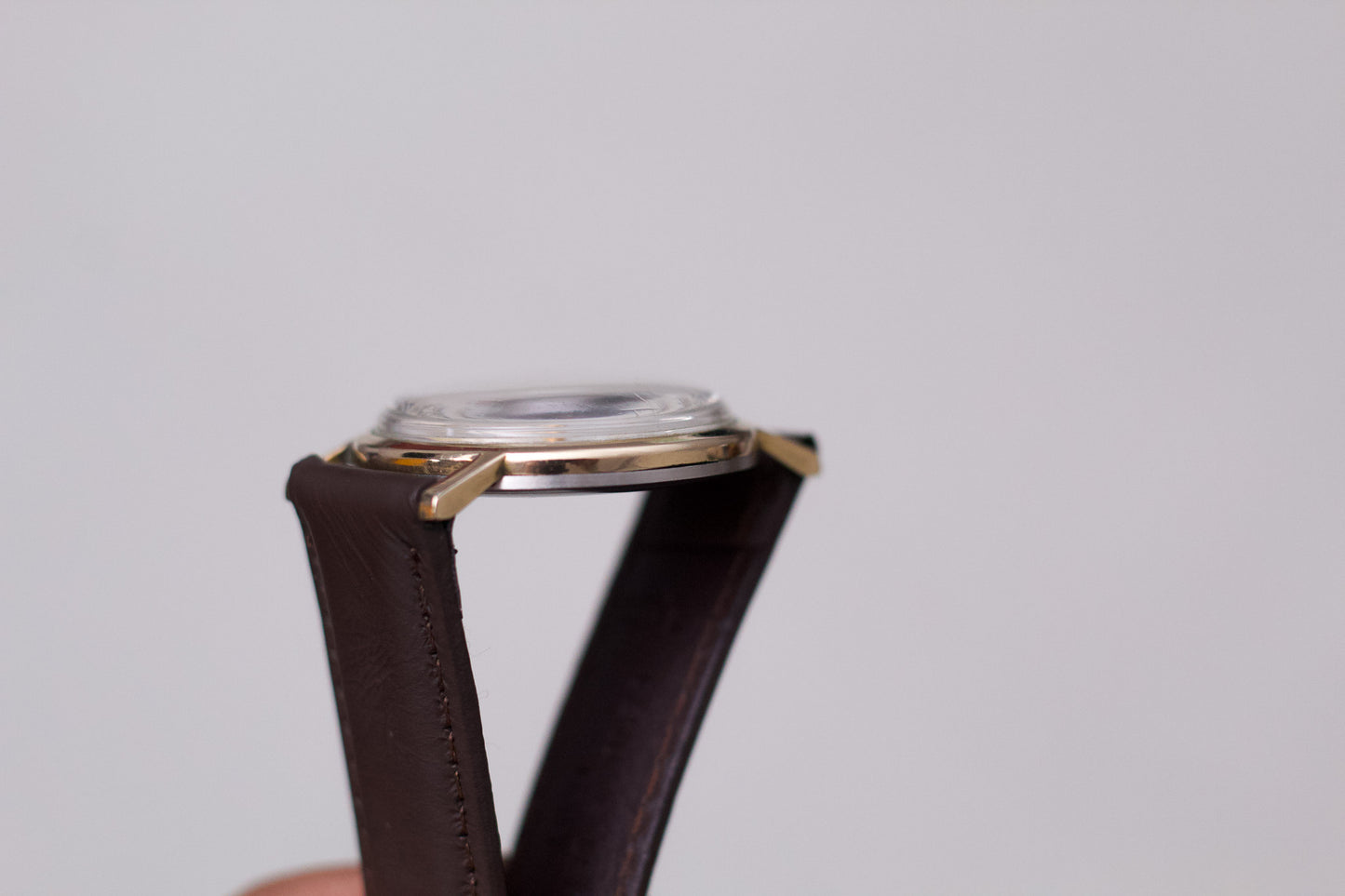 1960s Bulova Mechanical 'Baby Calatrava' Cream White Dial Men's Wrist-Watch