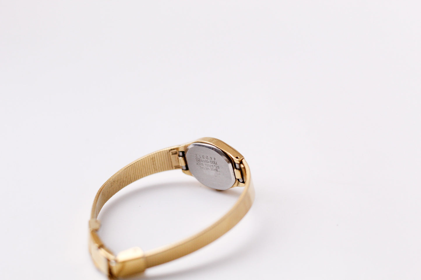 1984 Seiko Quartz Straight Grain Golden Dial Ladies' Wrist Watch