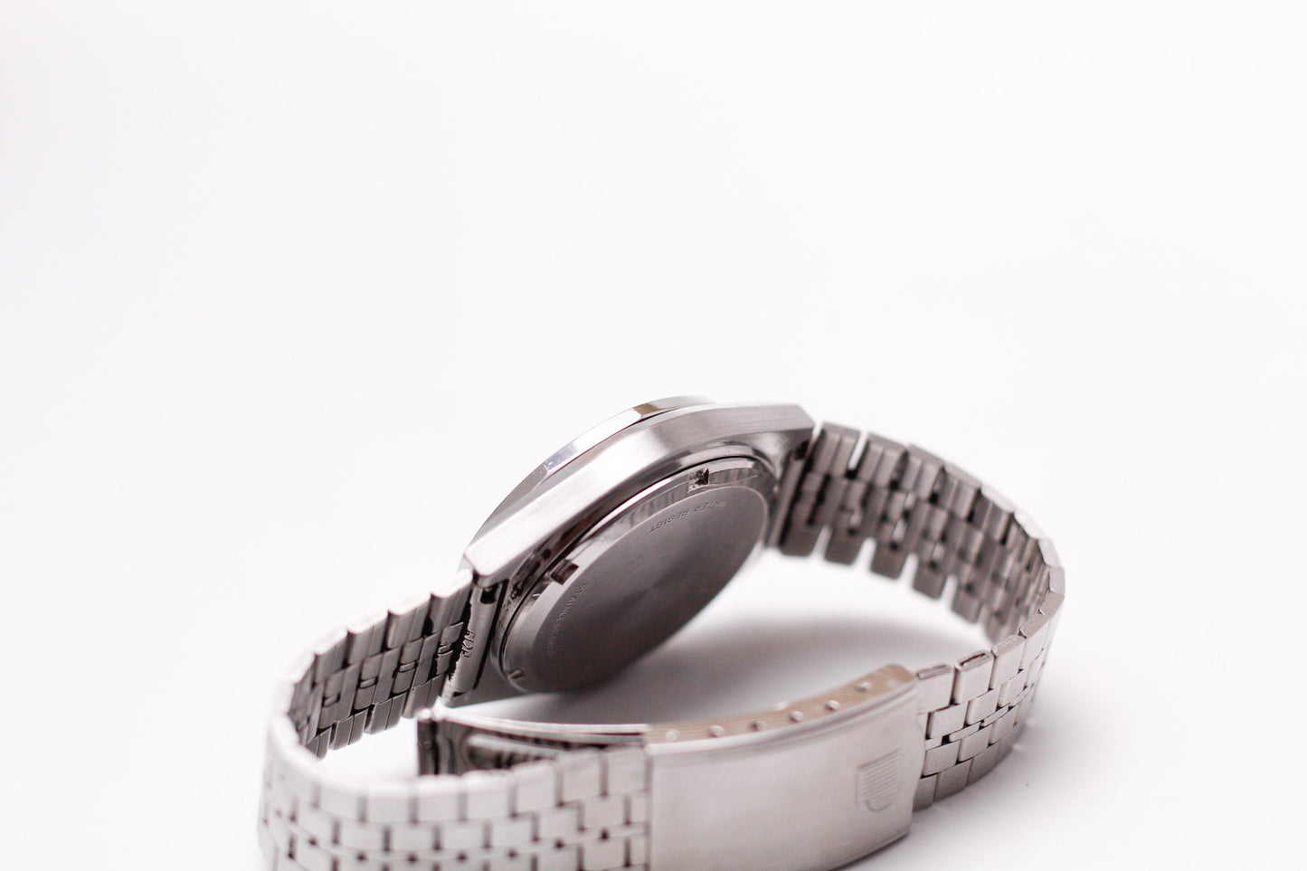 1980 Pulsar Quartz Textured Silver Dial Men's Wrist-Watch