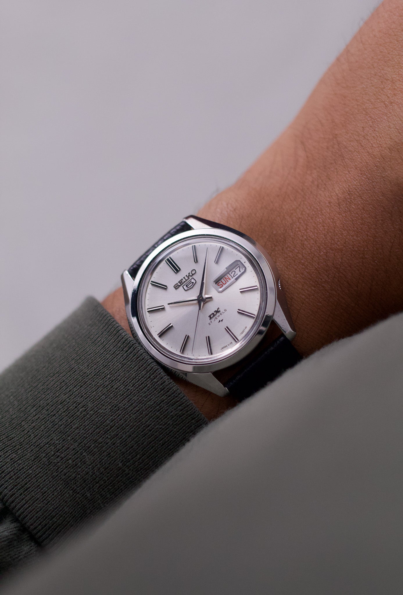 1968 51系 SEIKO 5 DX 27石 1968 51系 SEIKO 5 DX 27石 - メルカリ