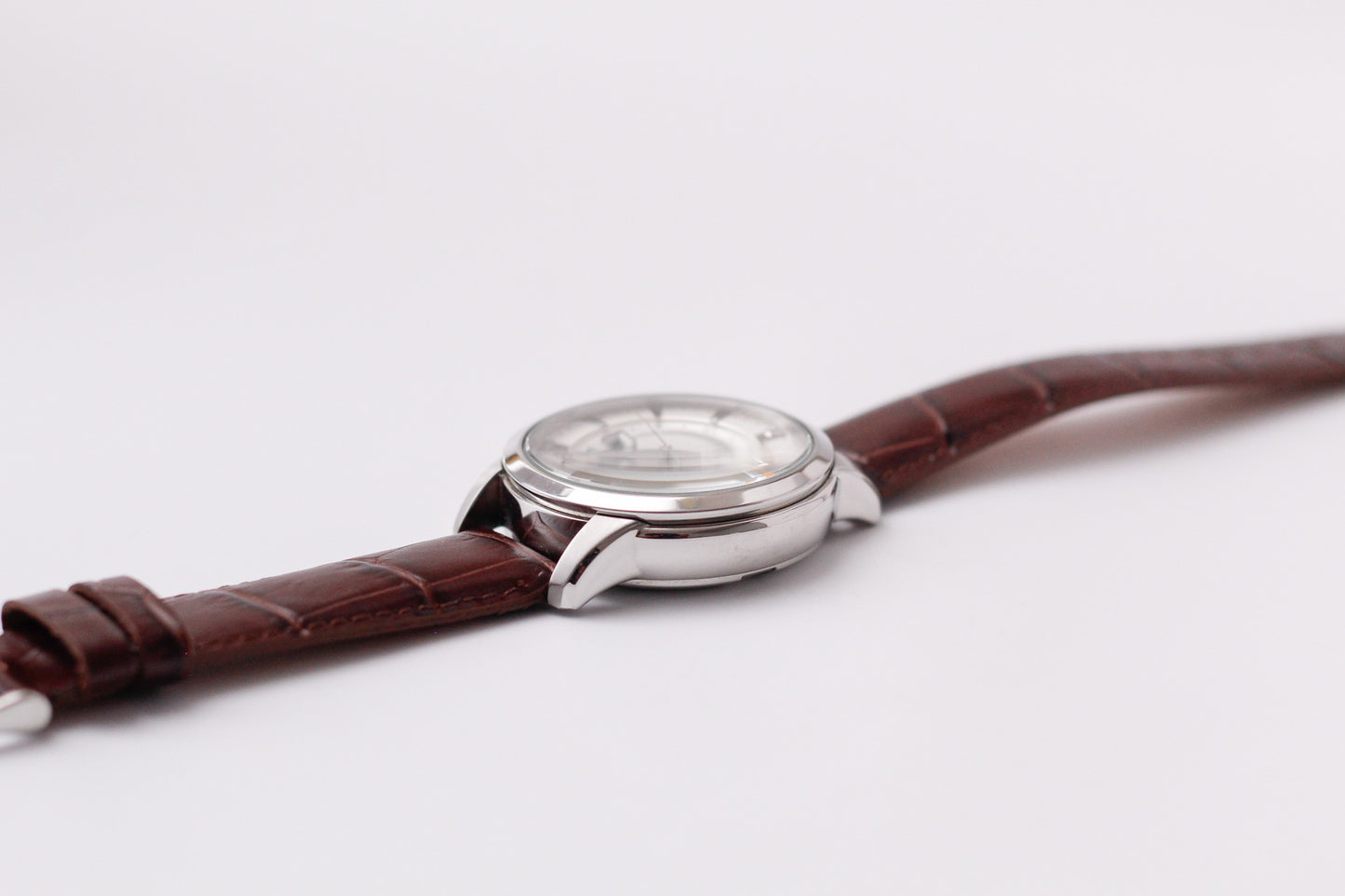 2014 Seiko Kinetic GMT Cream White Dial Men's Wrist-Watch Full-Set