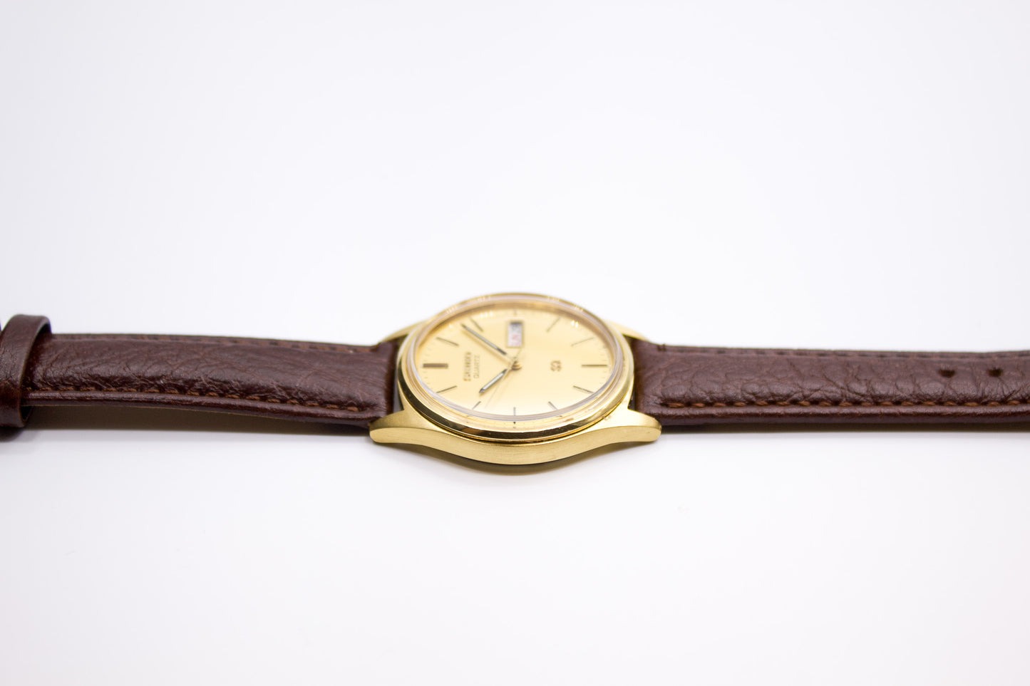 1989 New Old Stock Seiko Quartz Gold Toned Men's Wrist-Watch