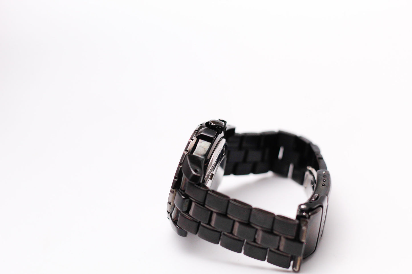 2007 Seiko Kinetic Matte Black Dial PVD Black Case Men's Wrist-Watch