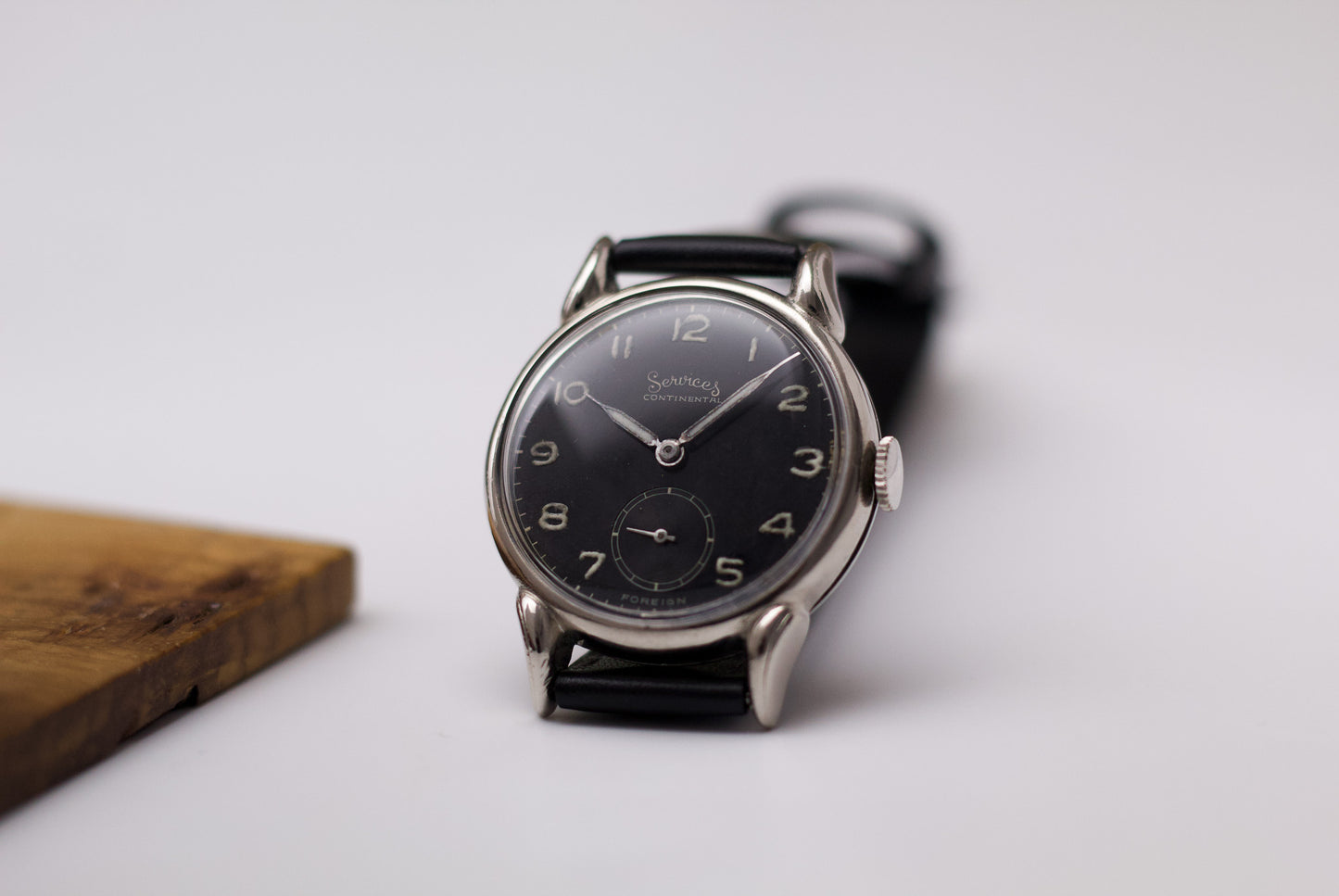 [Serviced] 1950s Services Continental Mechanical Black Dial Men's Wrist-Watch