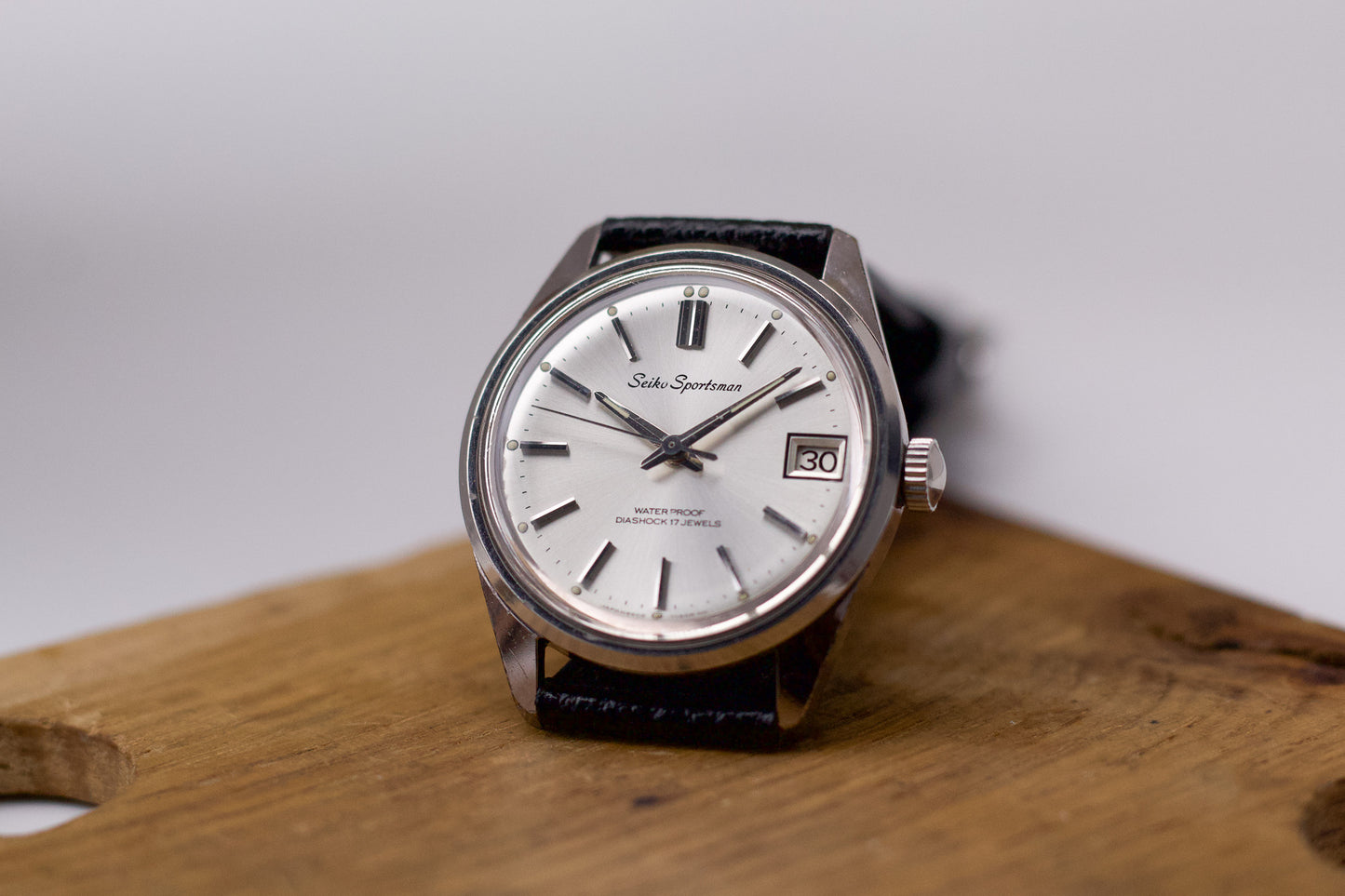 [Serviced] 1966 Seiko Sportsman Seahorse Silver Sunburst Dial Men's Wrist-Watch