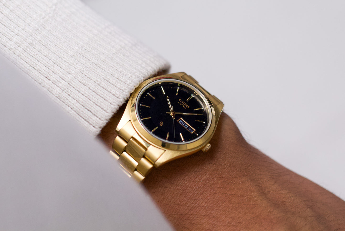 1996 Citizen Quartz Jet Black Dial Men's Wrist-Watch