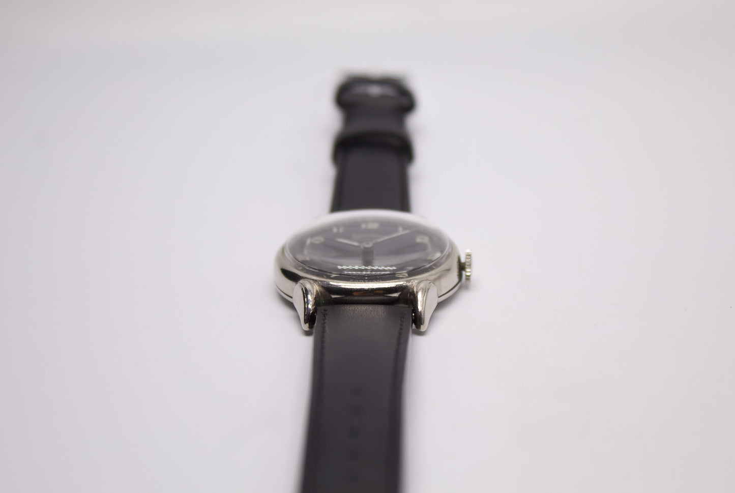 [Serviced] 1950s Services Continental Mechanical Black Dial Men's Wrist-Watch