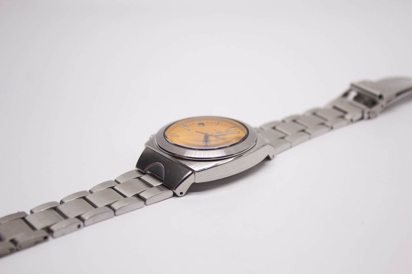 1996 Seiko AGS Kinetic Orange Sunburst Dial Men's Wrist-Watch