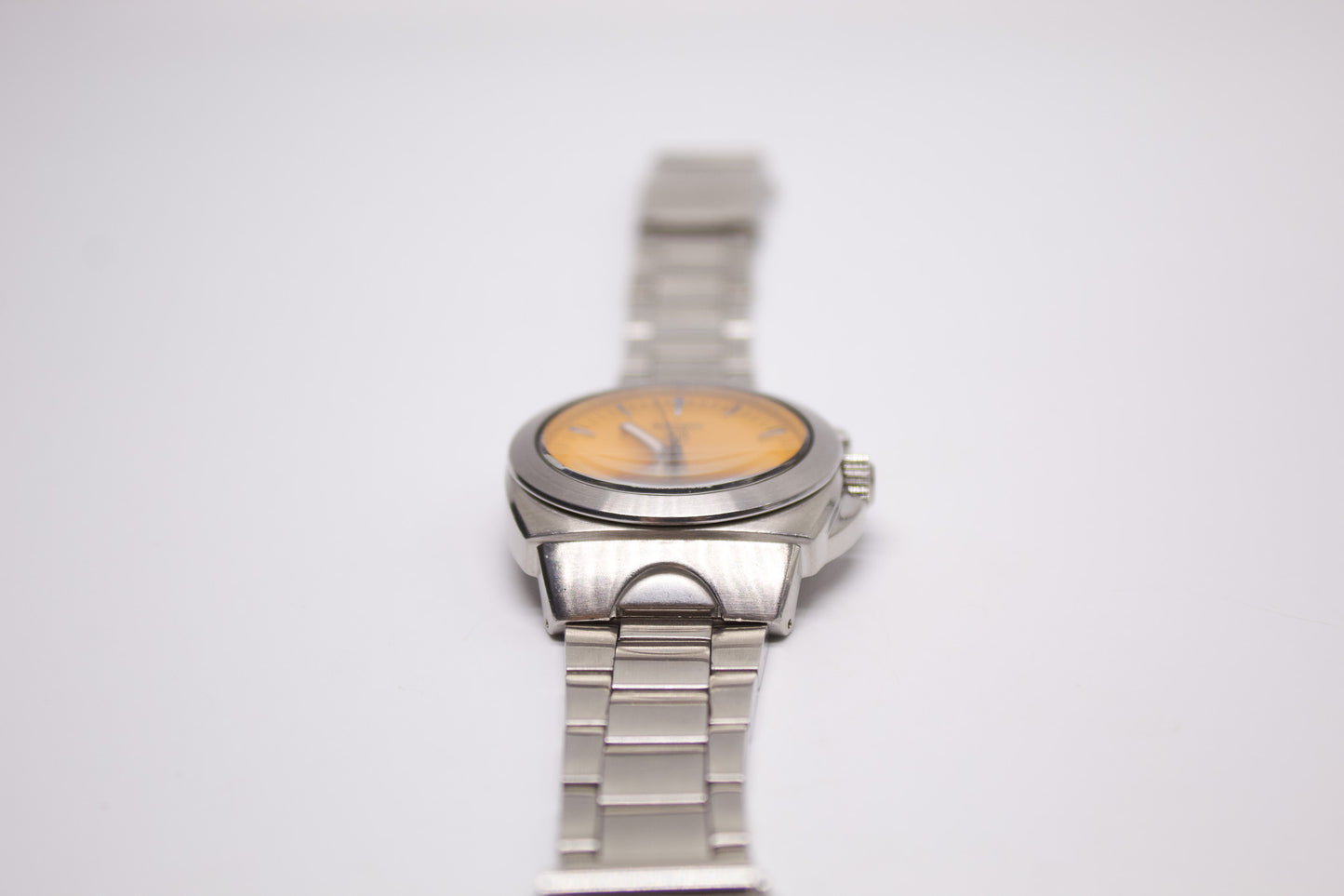 1996 Seiko AGS Kinetic Orange Sunburst Dial Men's Wrist-Watch