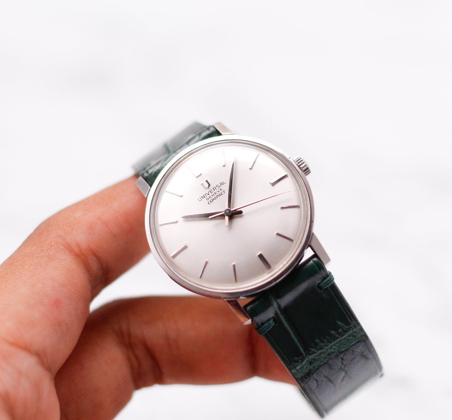 [Serviced] 1960s Universal Genève Compact Mechanical Radiant Silver Sunburst Dial Men's Wrist-Watch