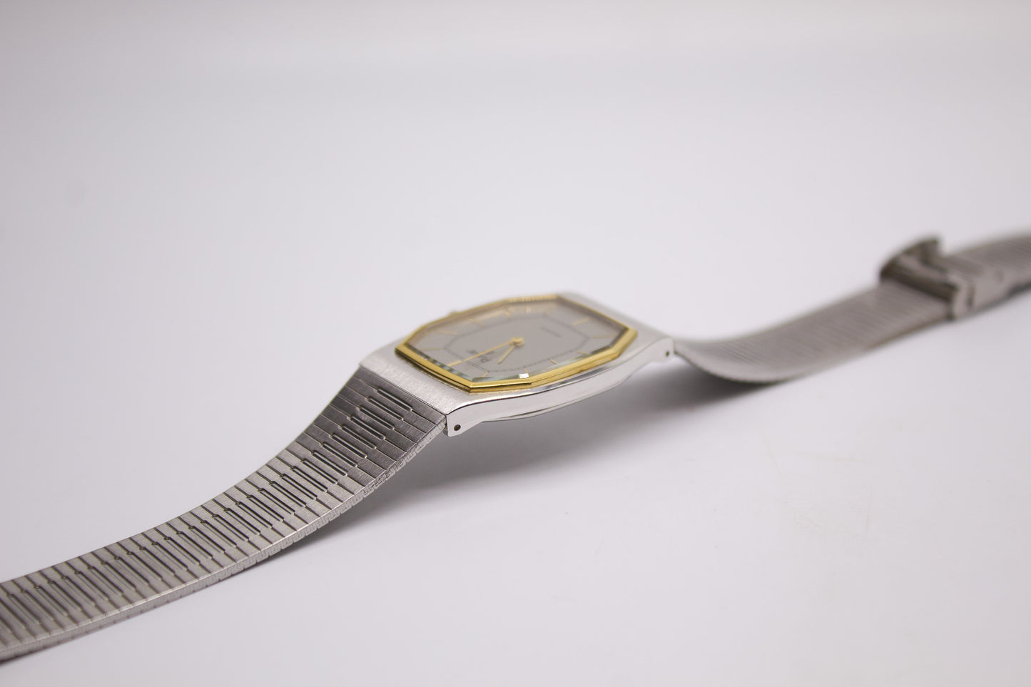 1993 Pulsar Quartz Straight Grain Gray Dial Two Tone Men's Wrist Watch