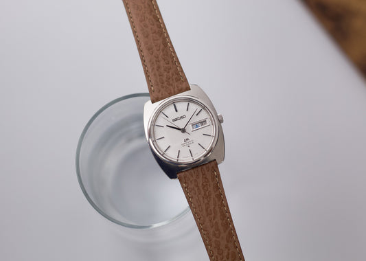 [Serviced] 1970 Seiko Lord-Matic Linen Dial Cushion Case Men's Wrist-Watch