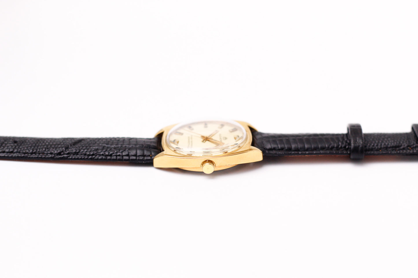 [Serviced] 1970s Bucherer Chronometer Straight Grain Golden Dial Men's Wrist-Watch