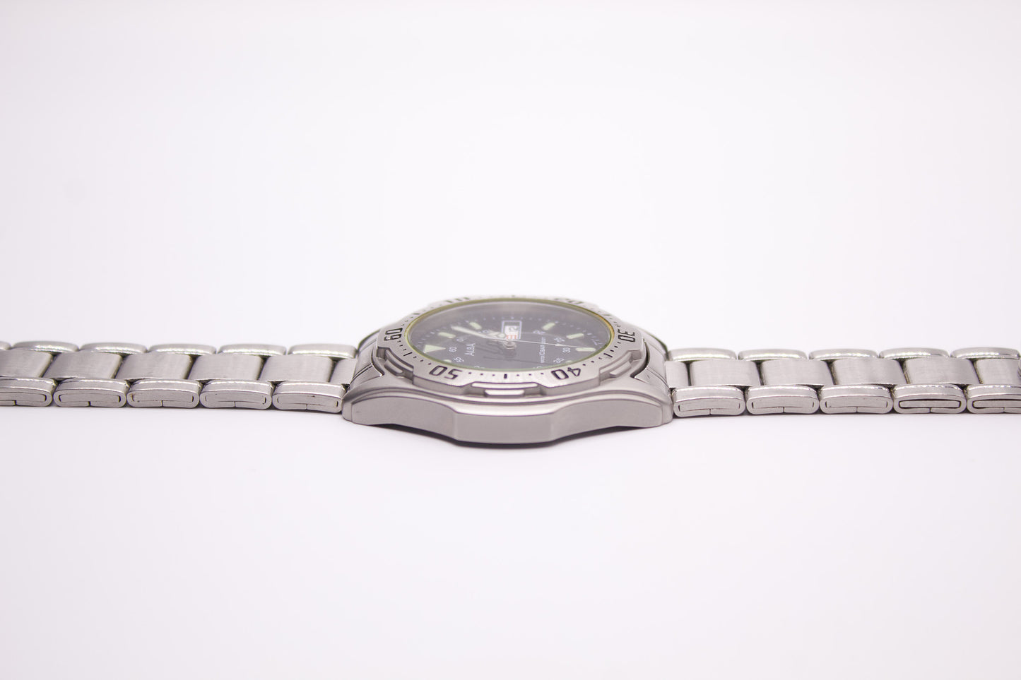 1995 Alba 'Baby Explorer' Inky Black Dial Men's Wrist-Watch