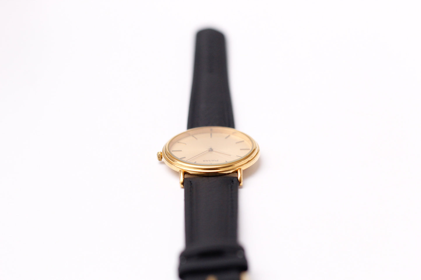 2005 Pulsar Quartz Golden Sunburst Dial Men's Wrist-Watch