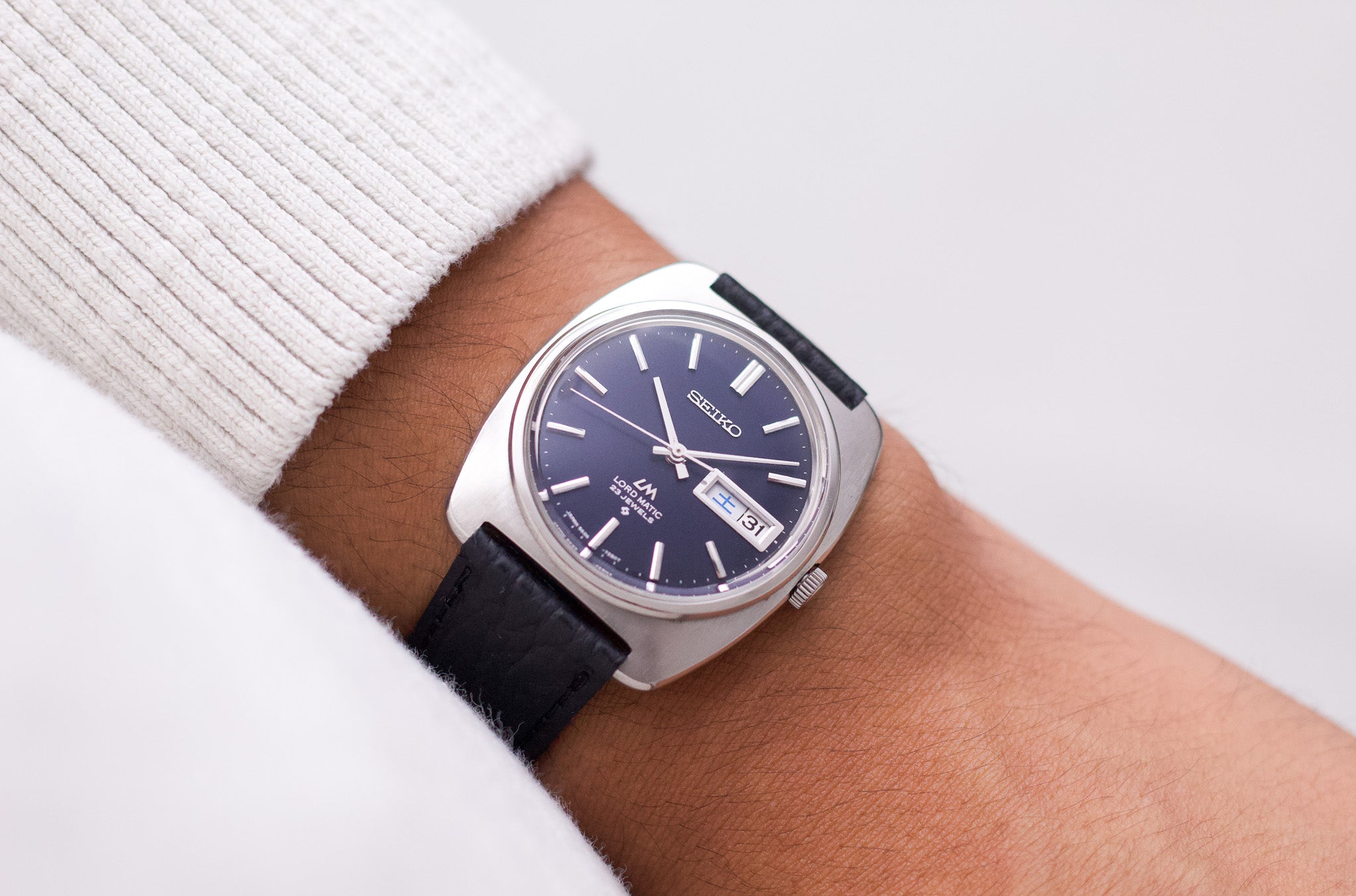 Serviced] 1969 Seiko Lord-Matic Midnight Blue Cushion Case Men's