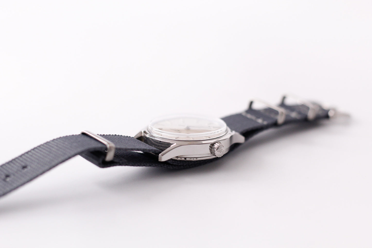 Shanghai Mechanical Light Cream Dial Men's Wrist-Watch