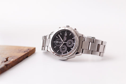 [Near Mint] 2004 Seiko Chronograph Inky Black Dial Men's Quartz Wrist-Watch
