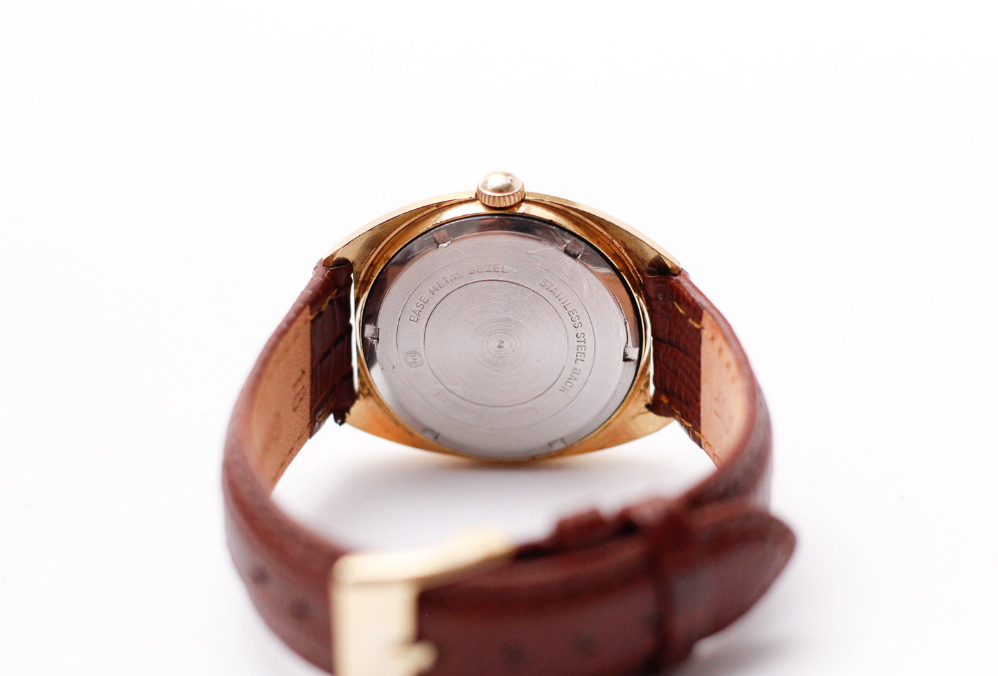 1970s Swiss Orvin Mechanical Straight Grain Silver Dial Men's Wrist-Watch