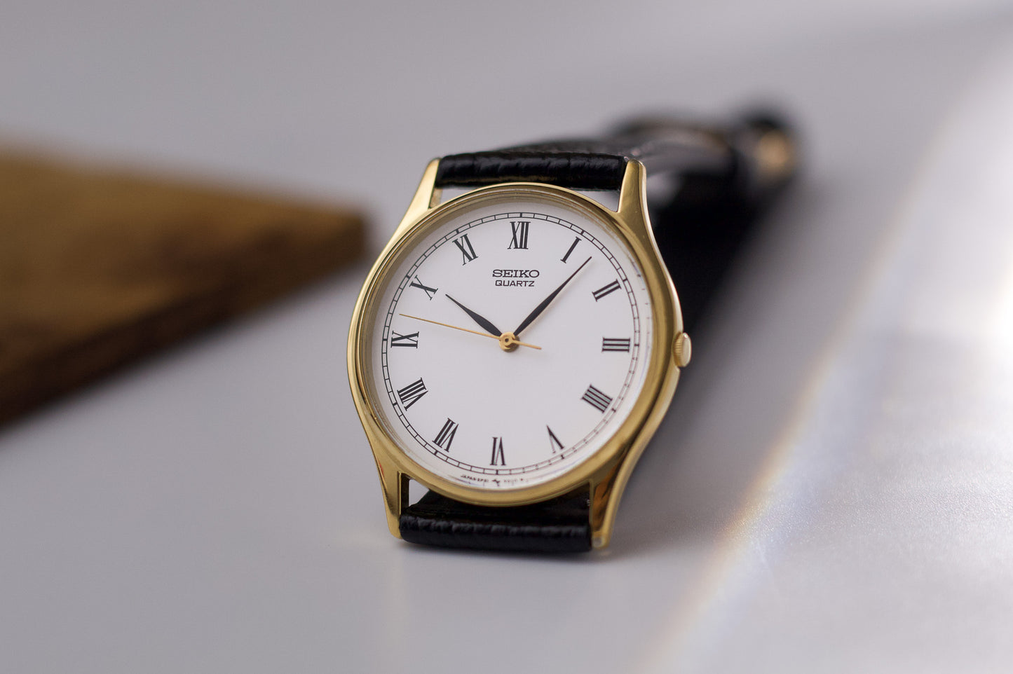 1987 Seiko Quartz Roman Dial Men's Wrist-Watch