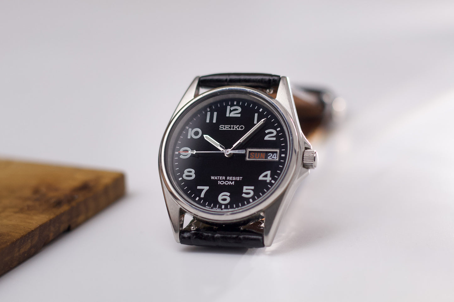 1993 Seiko Quartz Inky Black Dial Men's Wrist-Watch