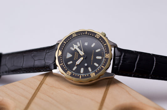 1999 Pulsar Quartz Matte Black Dial Diver Style Men's Wrist-Watch