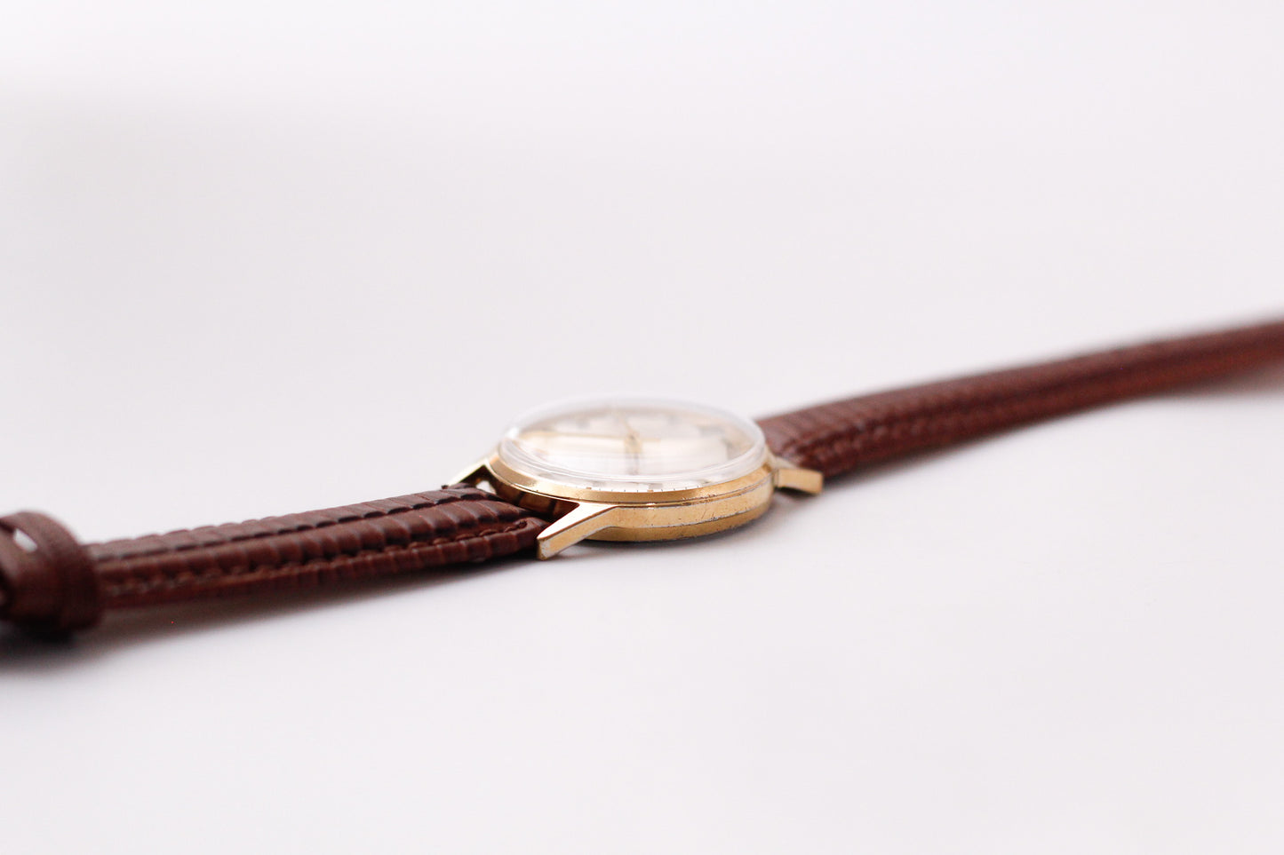 [Serviced] 1970s Elgin Mechanical Silver Sunburst Dial Men's Wrist-Watch