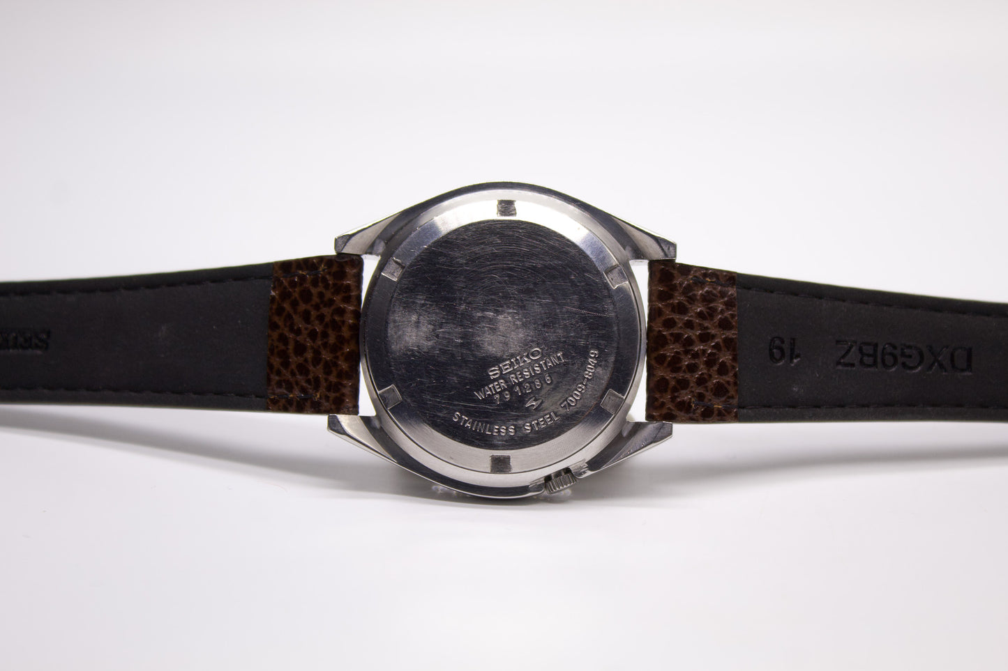 [Serviced] 1977 Seiko Automatic Silver Sunburst Dial Men's Wrist Watch