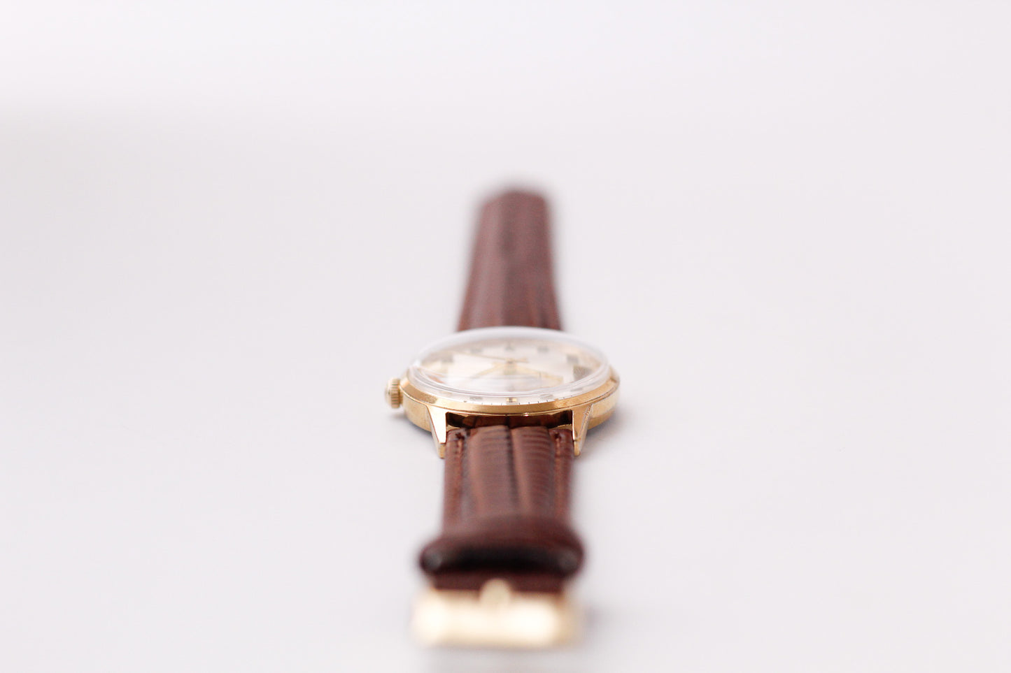 [Serviced] 1970s Elgin Mechanical Silver Sunburst Dial Men's Wrist-Watch