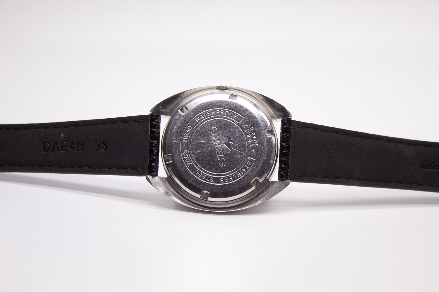 [Serviced] 1969  Seiko Automatic Silver Cross-Hair Sunburst Dial Men's Wrist-Watch