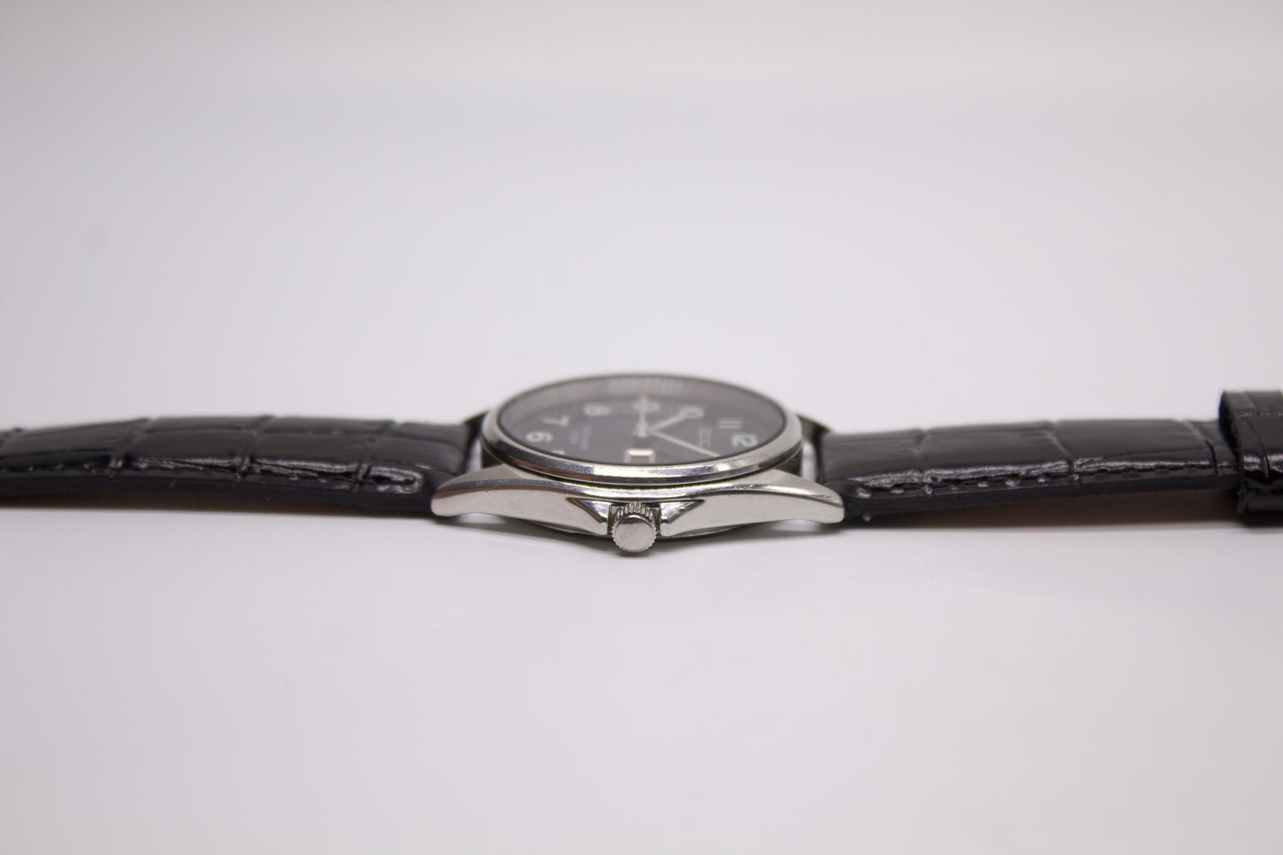 1993 Seiko Quartz Inky Black Dial Men's Wrist-Watch