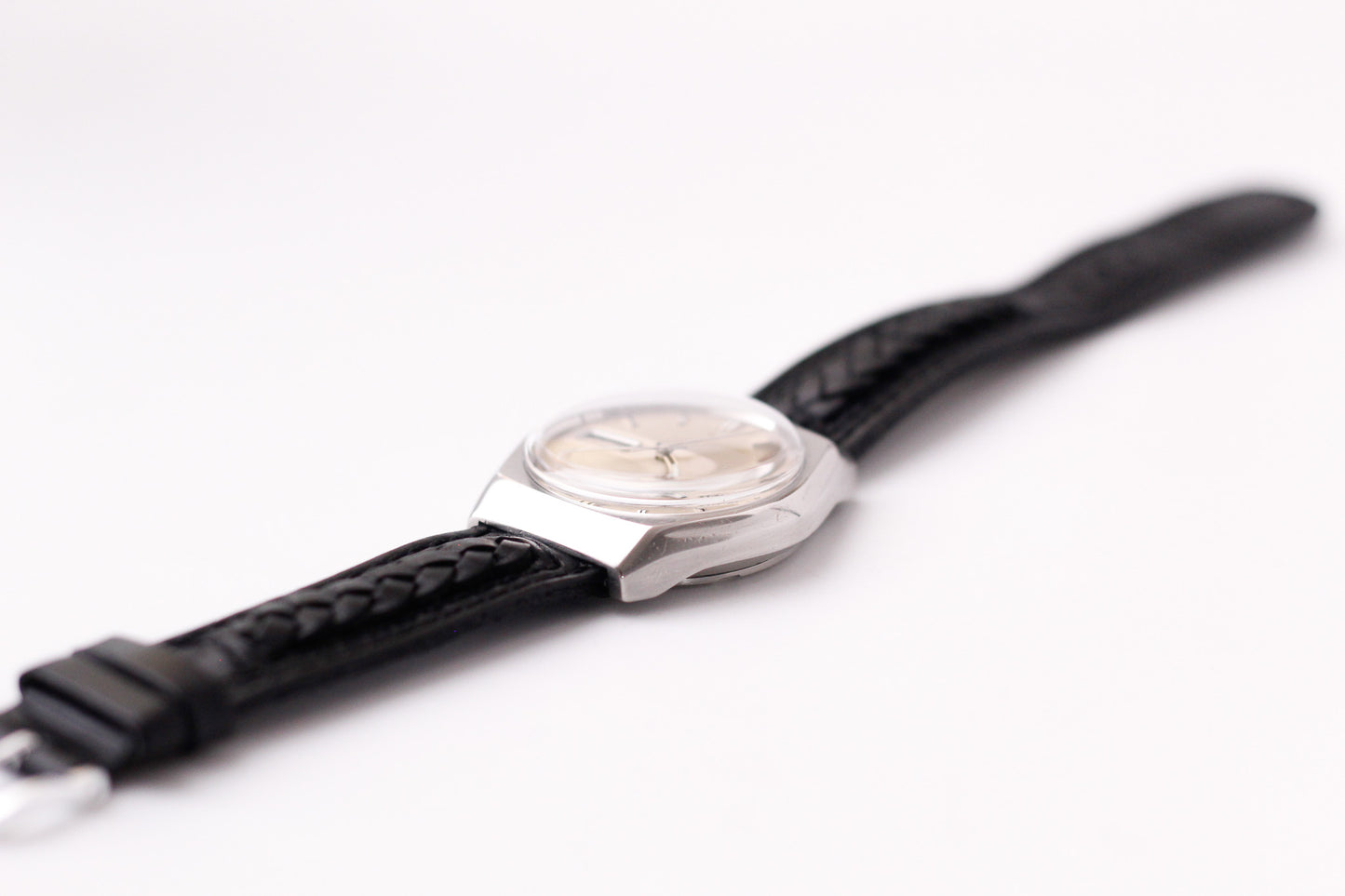 [Serviced] 1977 Seiko Automatic Ivory White Dial Men's Wrist-Watch