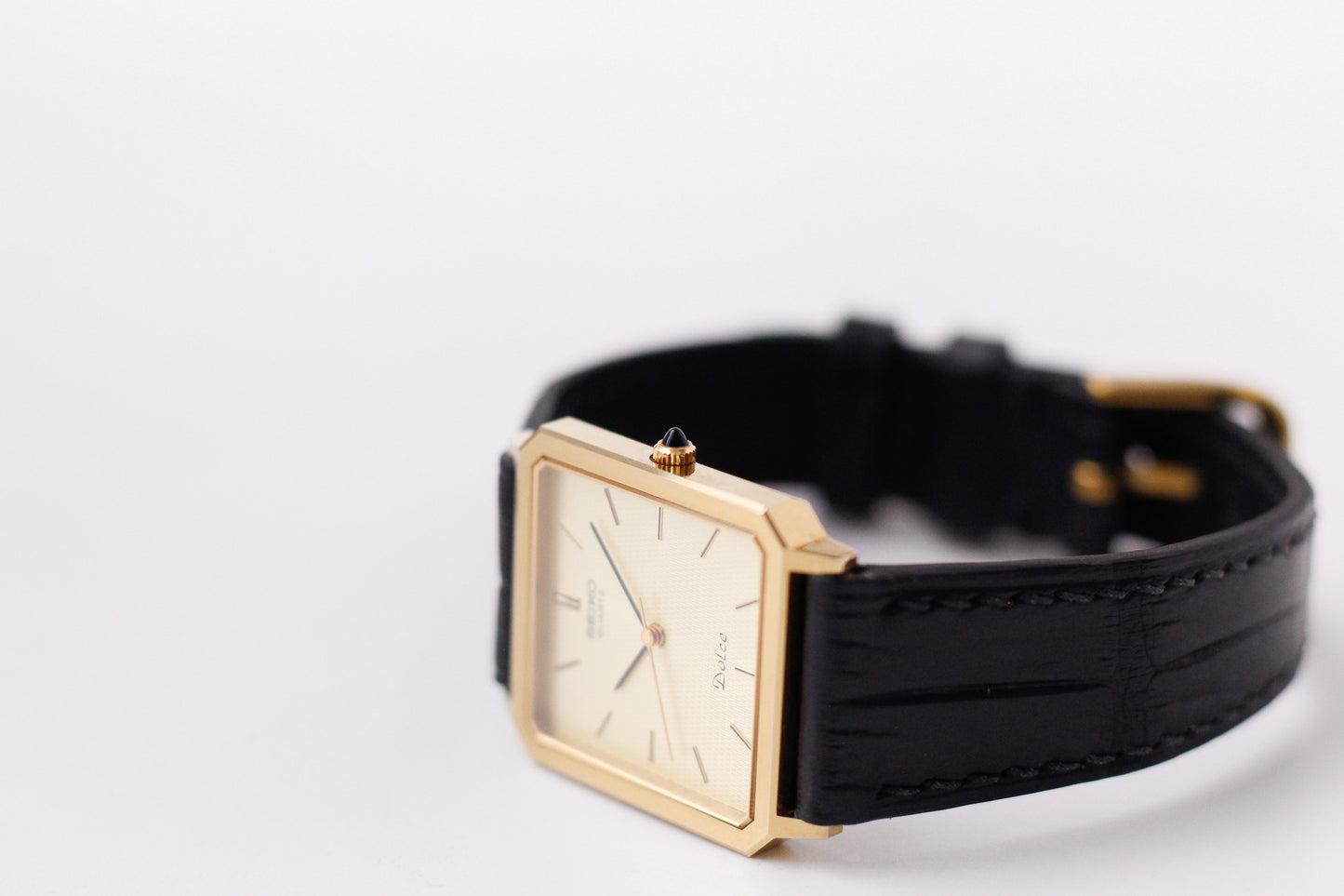[Near Mint] 1984 Seiko Dolce Textured Champagne Dial Men's Wrist-Watch