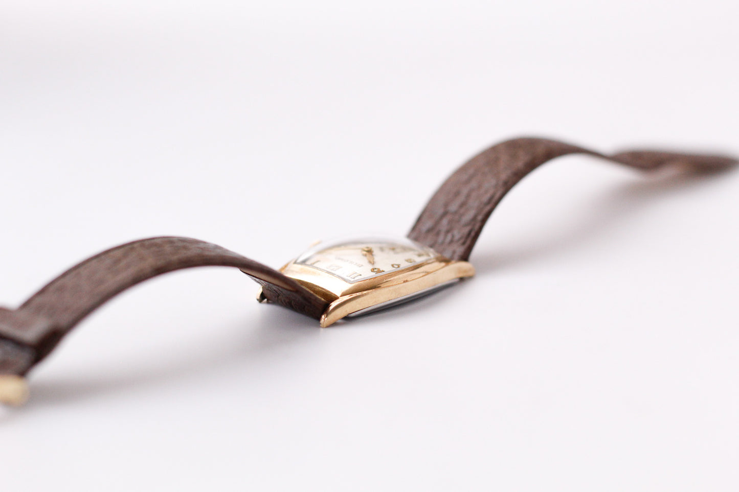 1940s Bulova Mechanical Art Deco Dial Men's Wrist-Watch