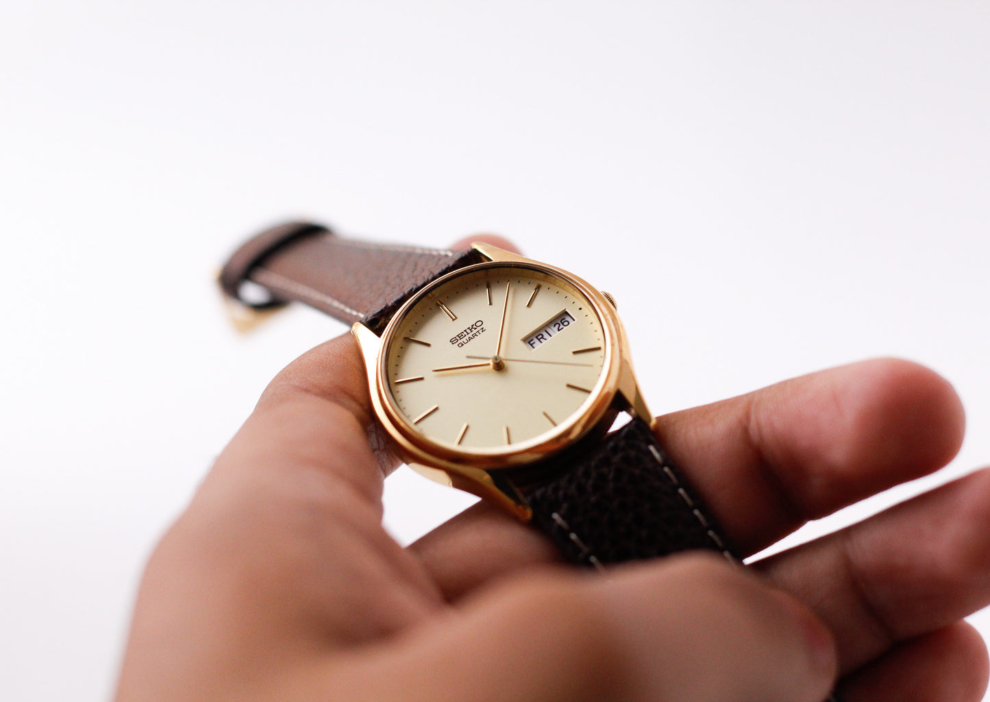 1998 Seiko Quartz Warm Gold Toned Men's Dress Wrist-Watch