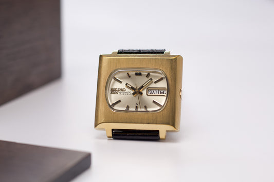 [Serviced] 1970 Seiko DX Automatic Champagne Sunburst Dial Men's Wrist-Watch