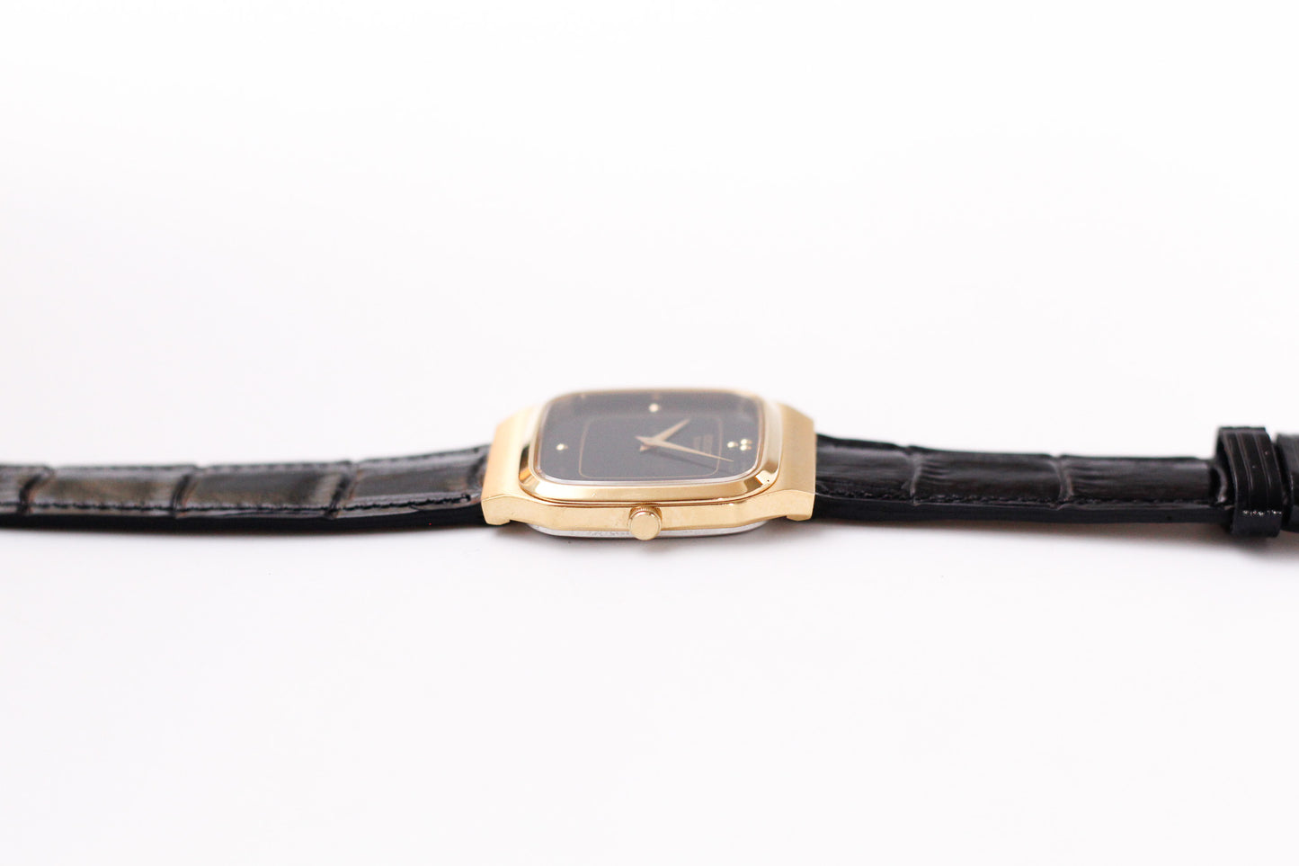1981 Seiko Quartz Inky Black Dial Men's Wrist-Watch