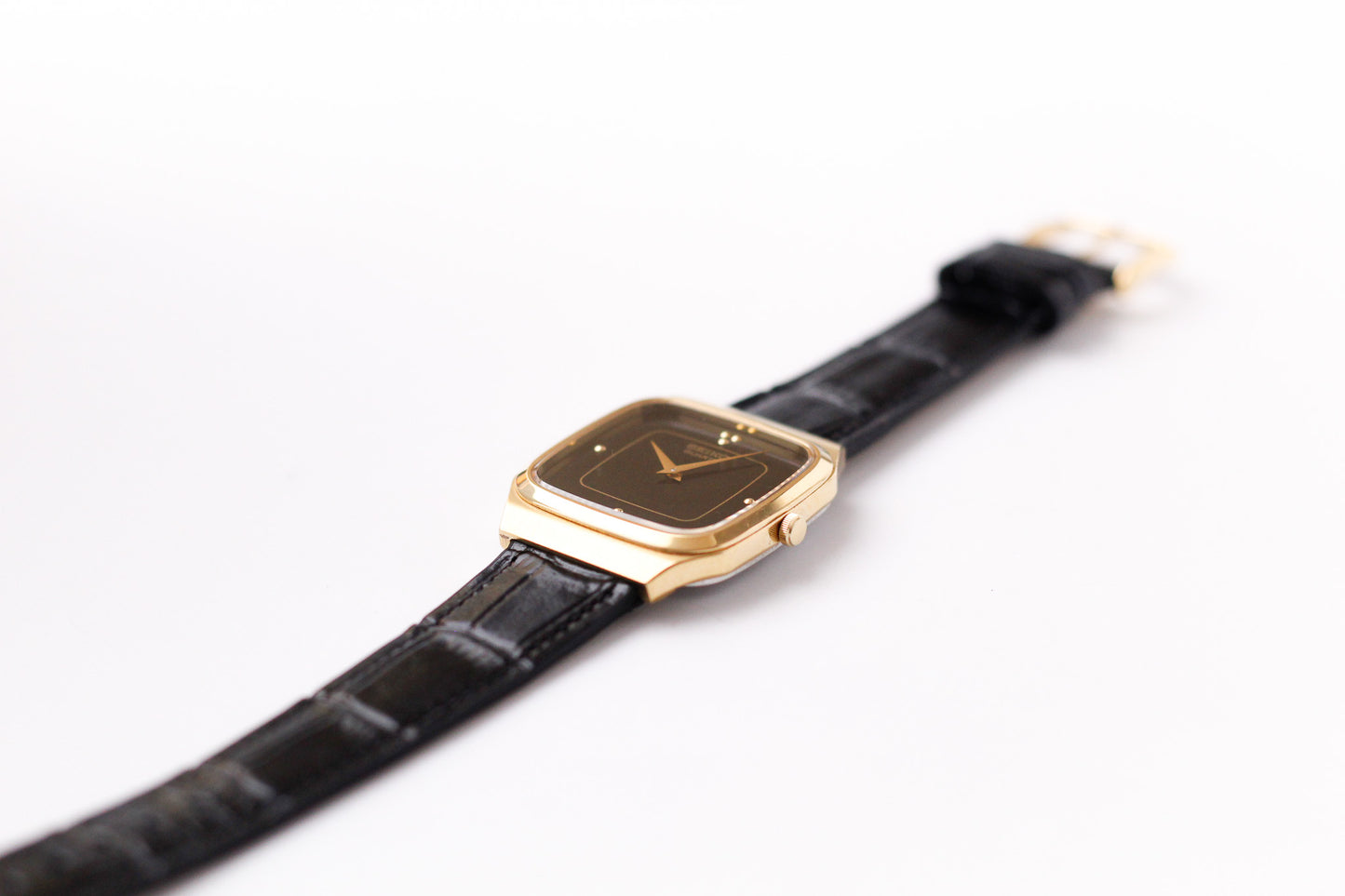 1981 Seiko Quartz Inky Black Dial Men's Wrist-Watch