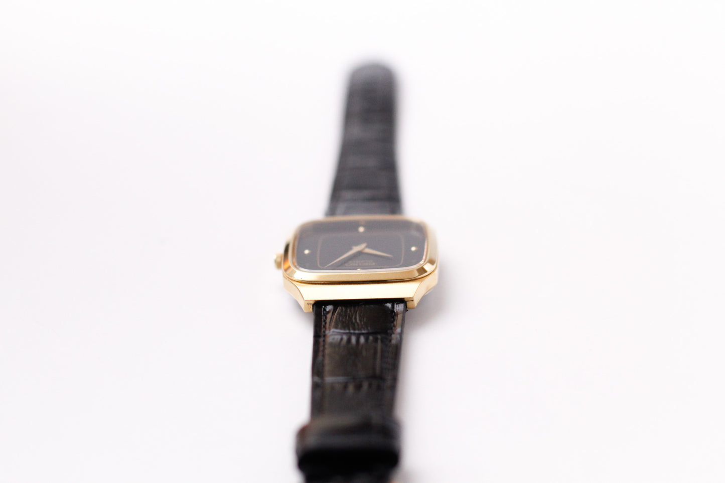 1981 Seiko Quartz Inky Black Dial Men's Wrist-Watch