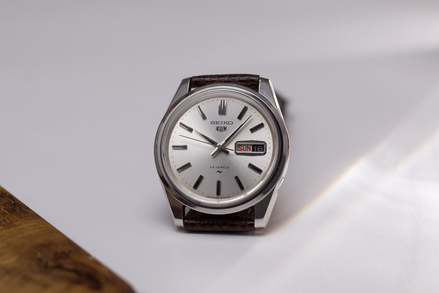 [Serviced] 1968 Seiko 5 Silver Sunburst Dial Men's Wrist-Watch