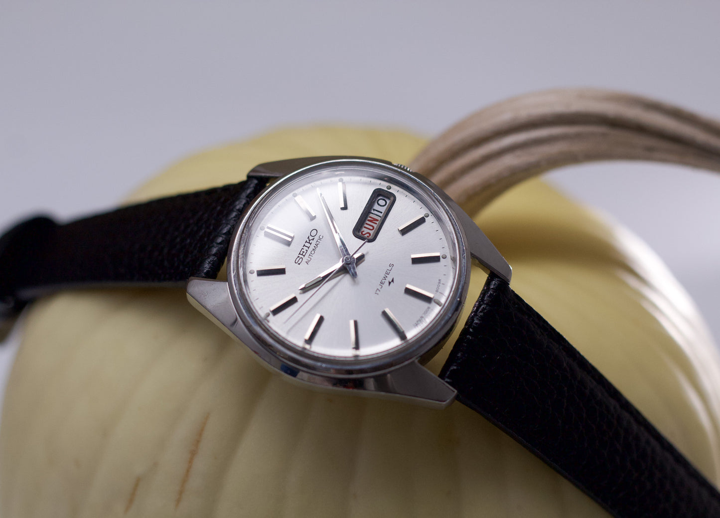 [Serviced] 1980 Seiko Automatic Silver Sunburst Dial Men's Wrist-Watch