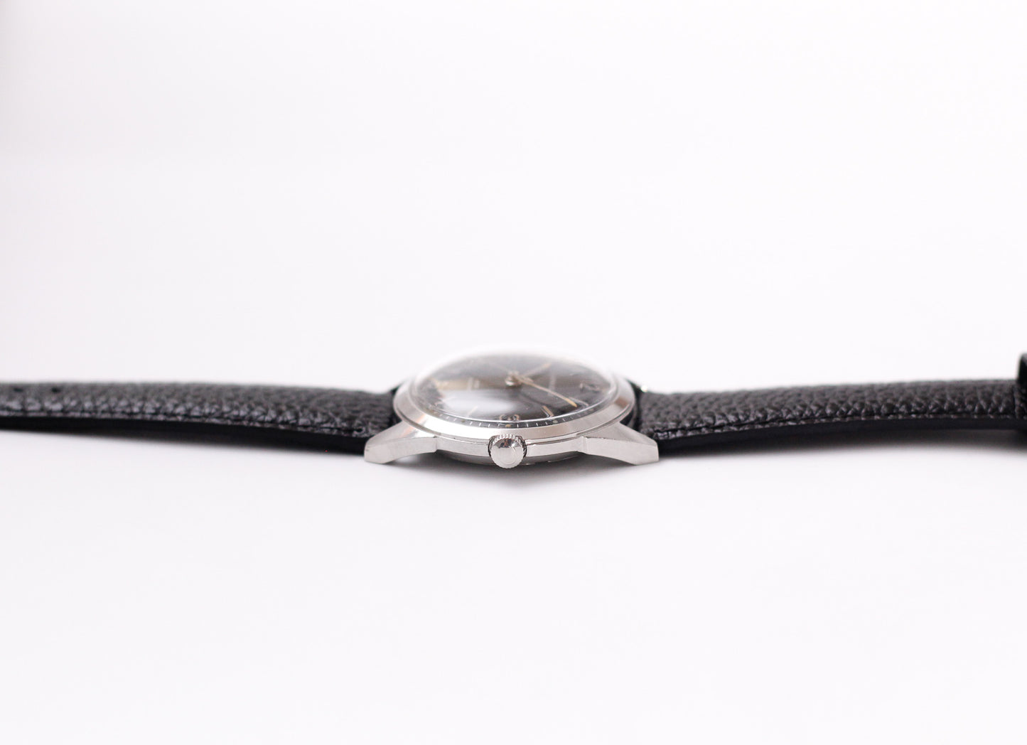 [Serviced] 1972 Bulova Caravelle Inky Black Dial Men's Mechanical Wrist-Watch